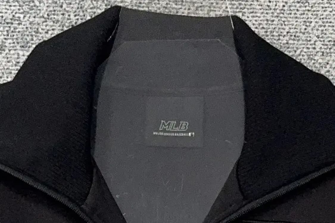 엠엘비 프린팅 블랙 기능성 집업 저지 95 상품이미지5