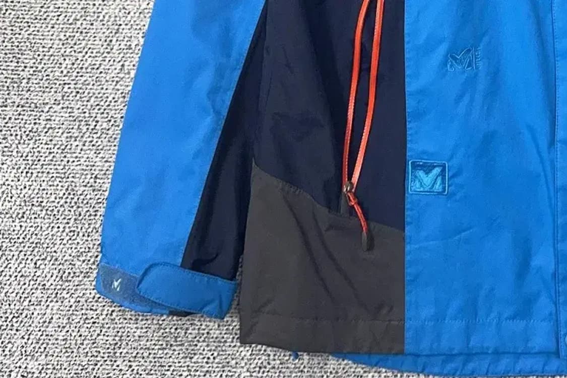 밀레 블루 로고 기능성 바람막이 100 상품이미지5