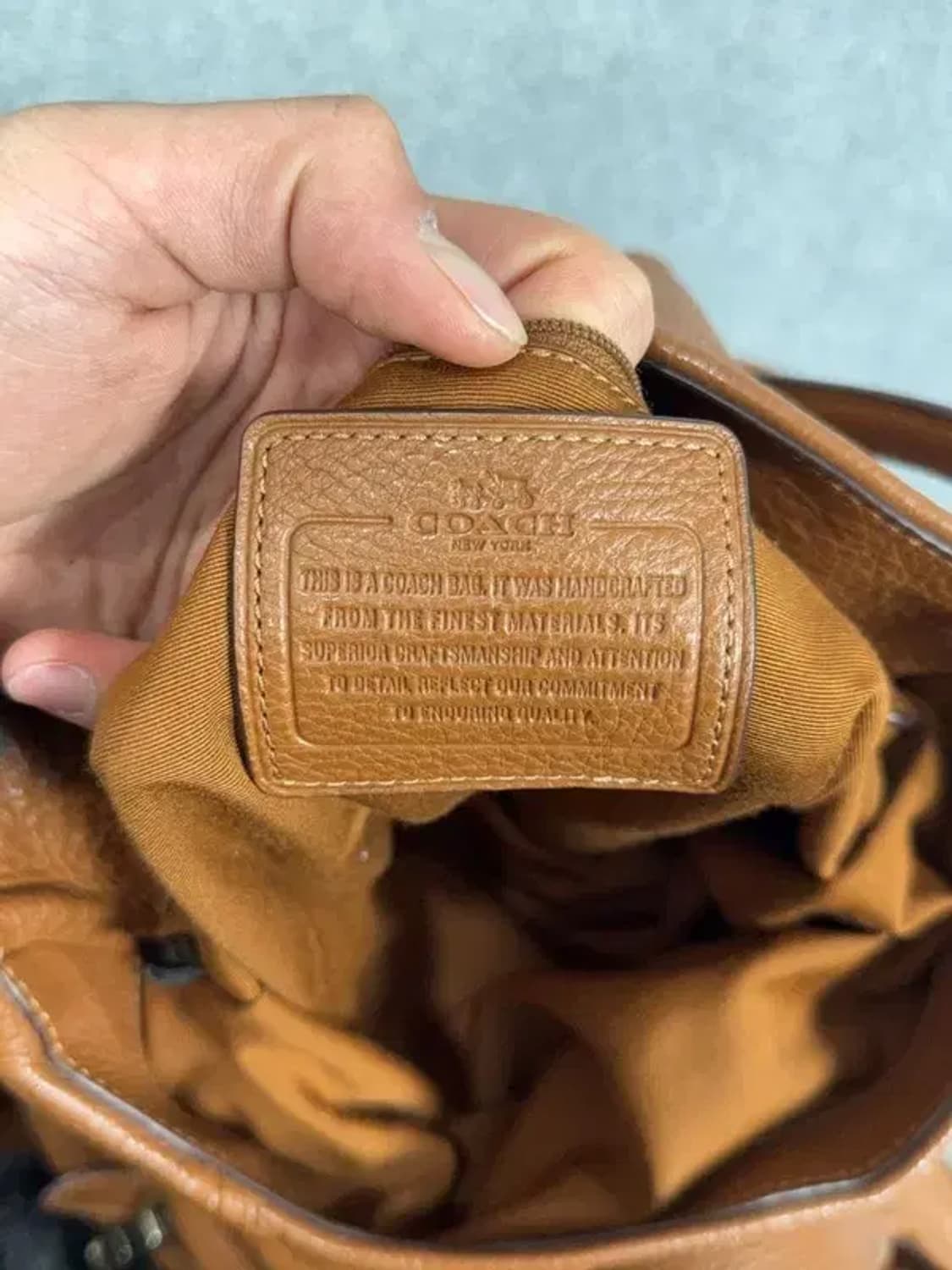 코치 브라운 빈티지 레더 숄더백 상품이미지5