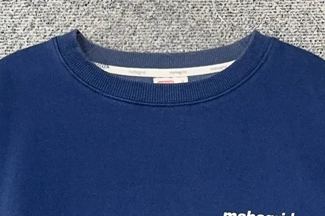 마하그리드 네이비 로고 맨투맨 S 상품이미지5