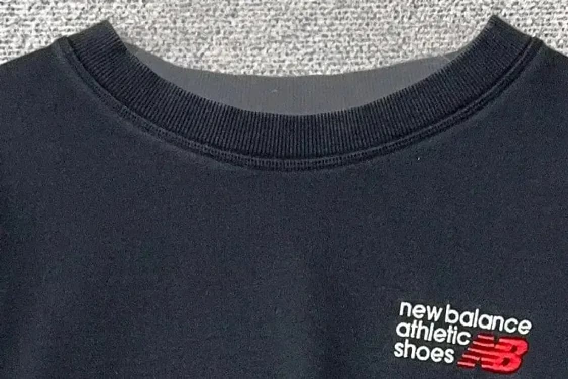 뉴발란스 블랙 로고 스웻셔츠 XL 상품이미지5