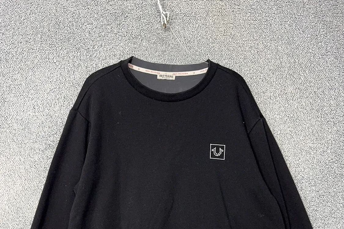 트루릴리젼 블랙 로고 맨투맨 XL 상품이미지3