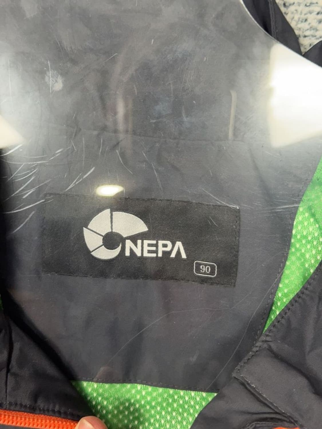 네파 블랙 그린 투톤 기능성 바람막이 90 상품이미지8