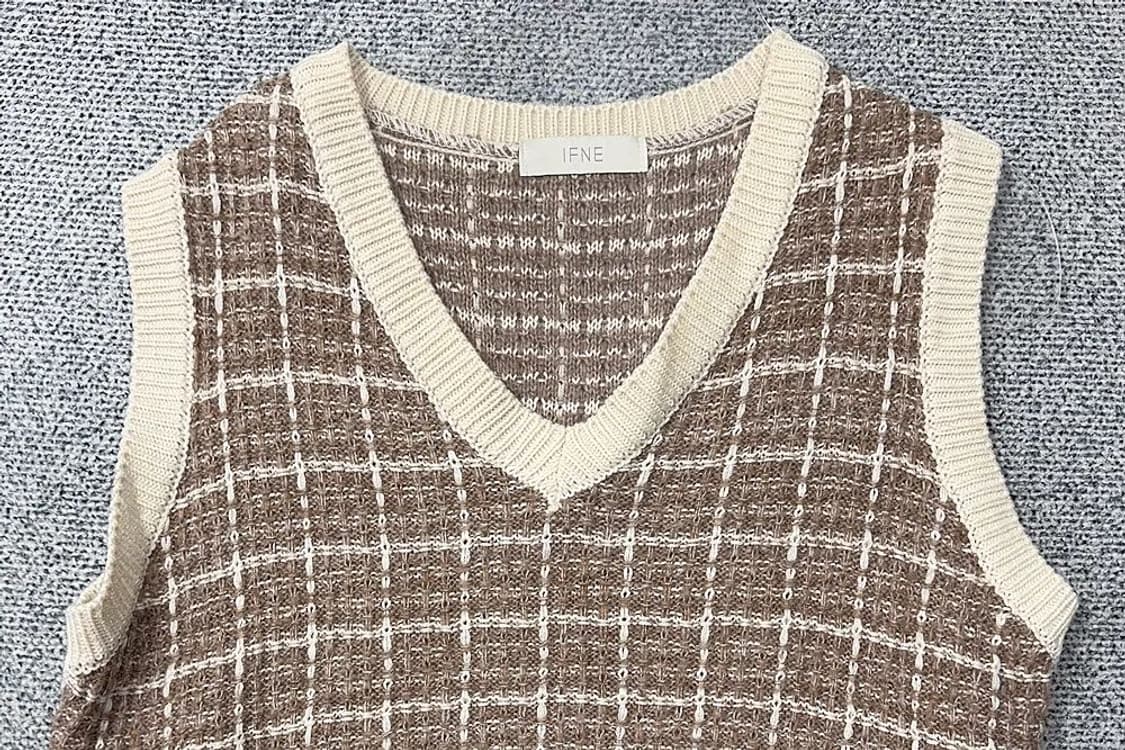 이프네 체크 베이지 니트 조끼 FREE 상품이미지3