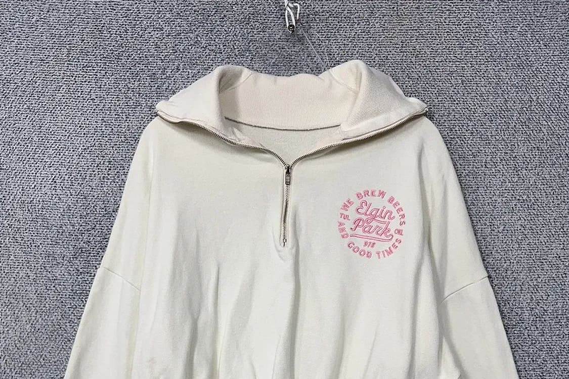 여성 자수 캐주얼 반집업 빅카라 크롭 맨투맨 FREE 상품이미지3