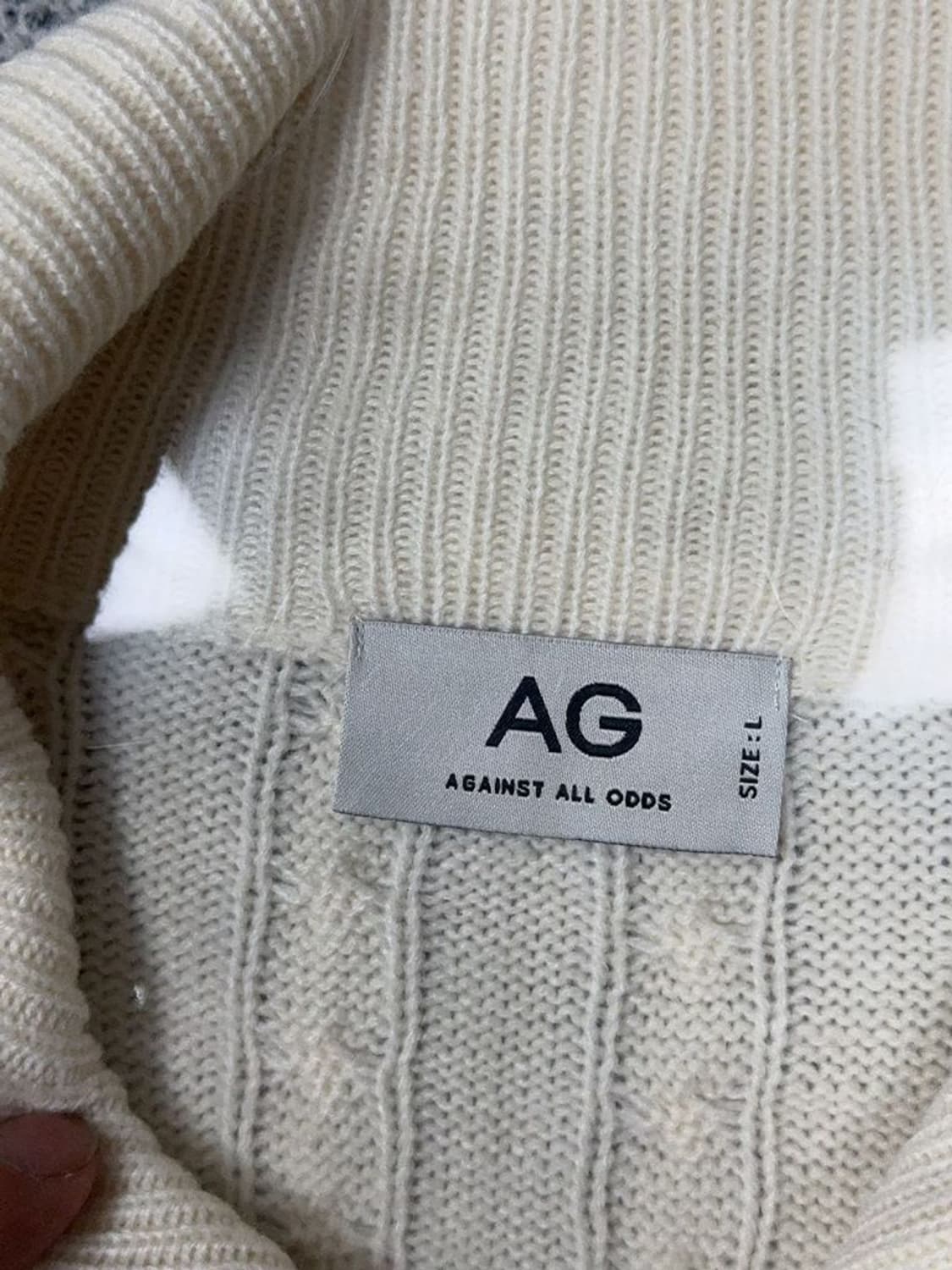 [새상품]남성 캐주얼 크림 하프집업 니트 L 상품이미지8