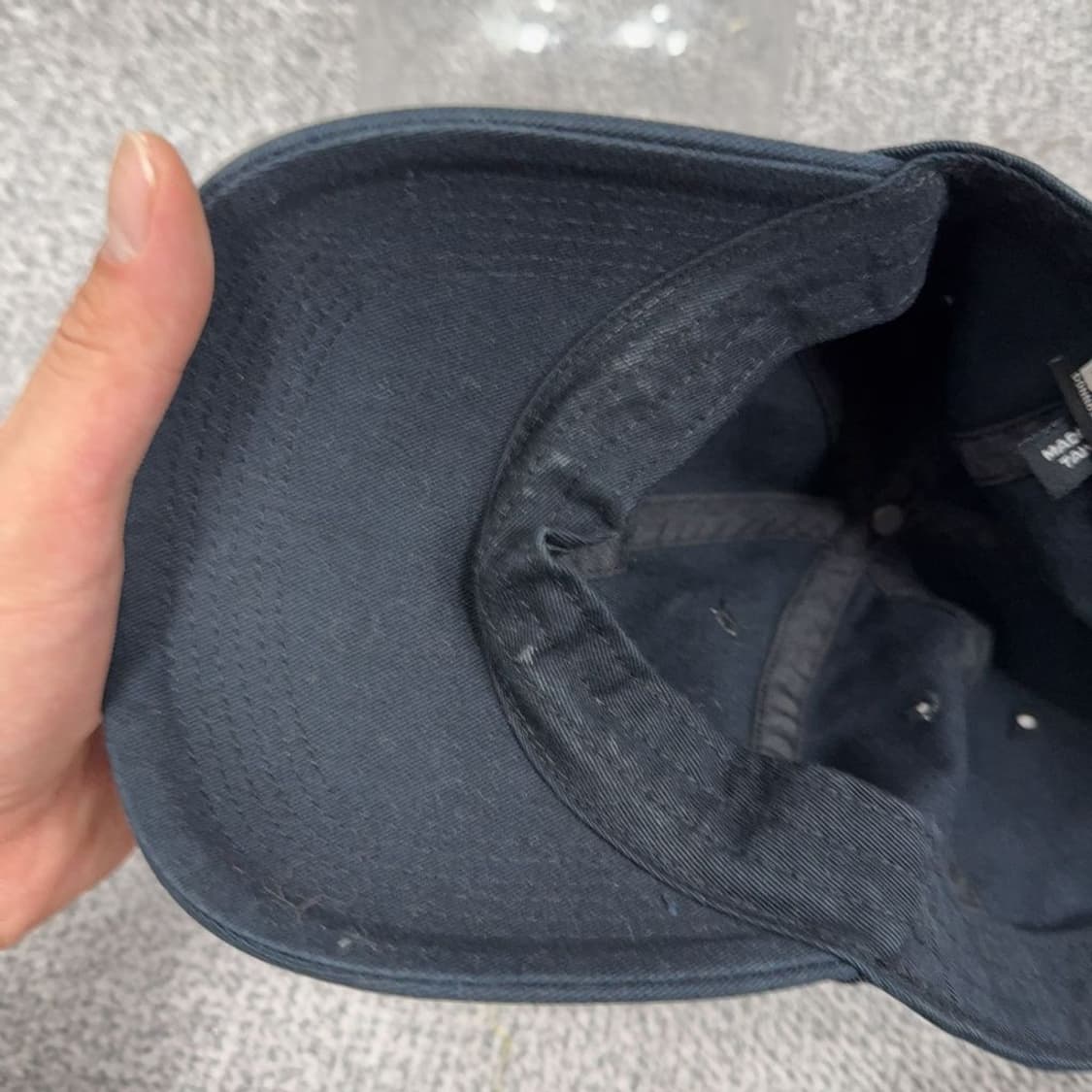 DKNY 네이비 자수 로고 볼캡 상품이미지5