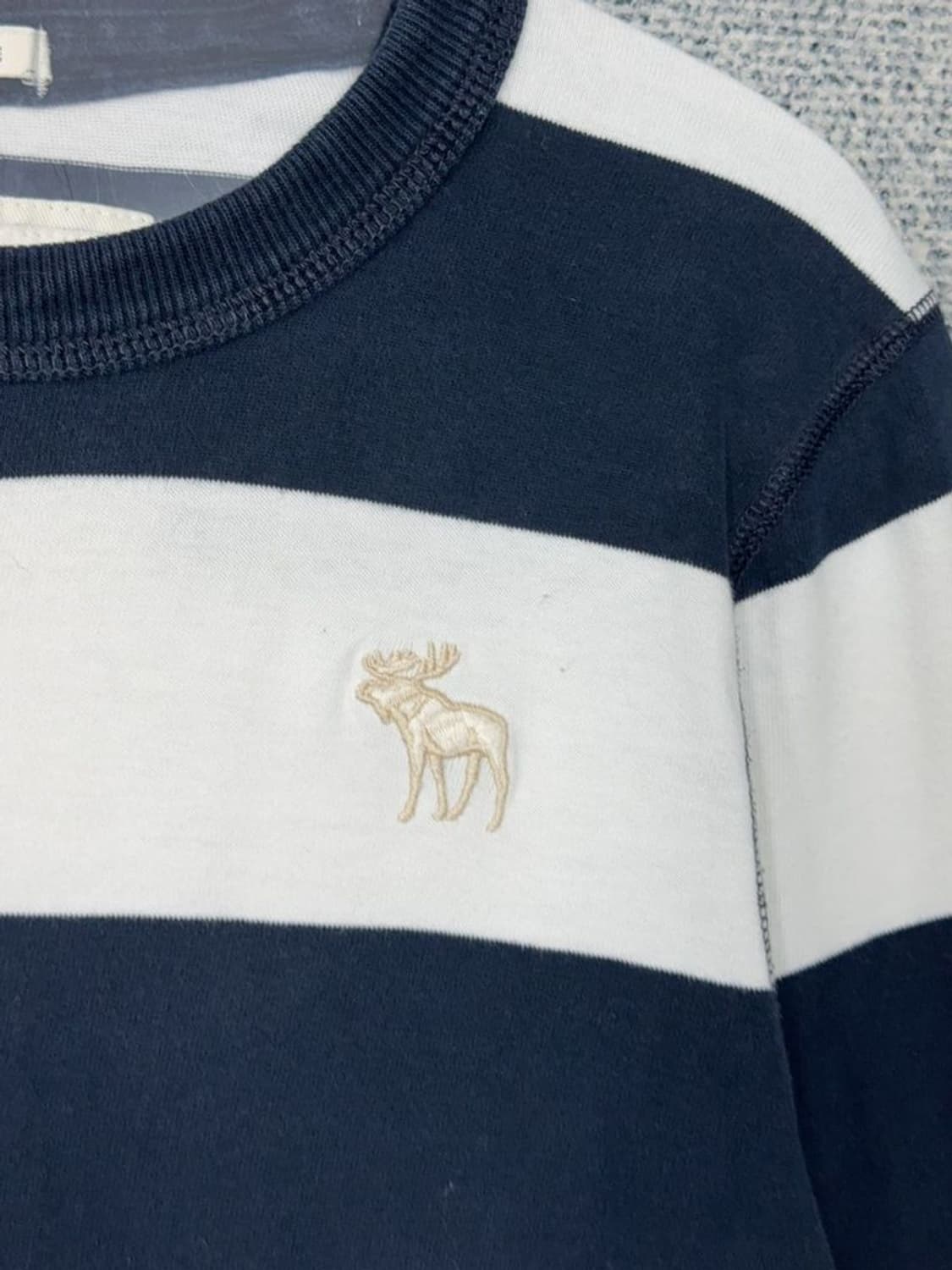 아베크롬비 순록 로고 단가라 스트라이프 네이비 긴팔티 M 상품이미지8