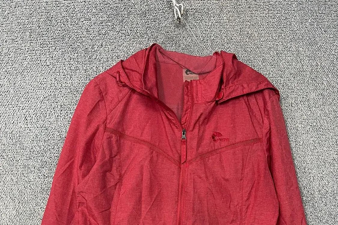 네파 레드 로고 여성 기능성 바람막이 S 상품이미지3