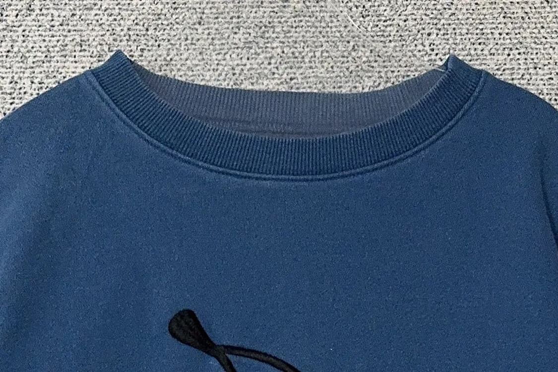 키르시 체리 로고 네이비 맨투맨 1 상품이미지5