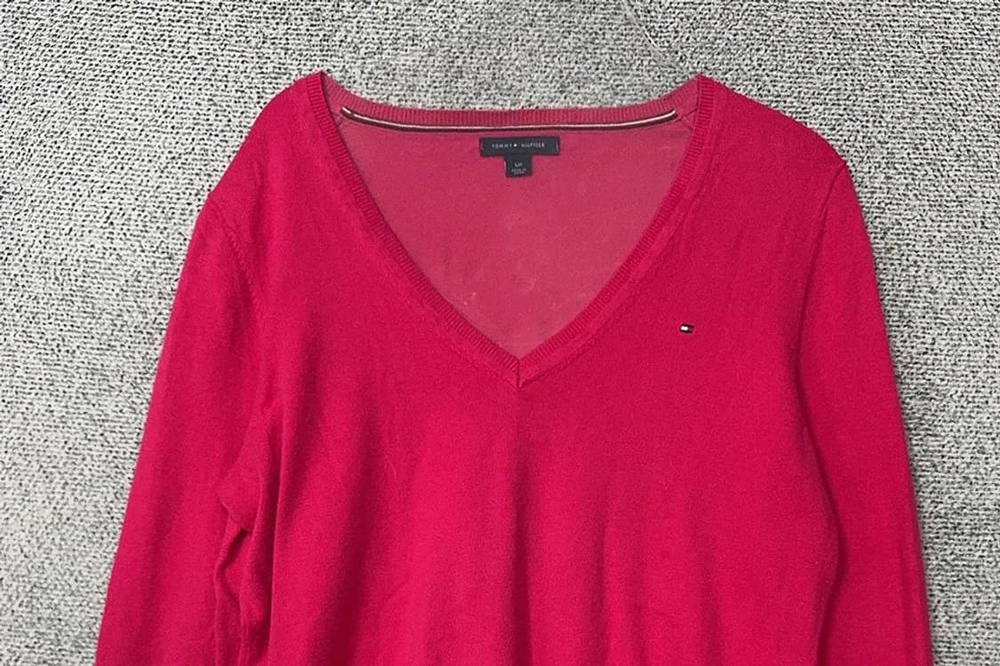타미힐피거 핑크 브이넥 캐주얼 니트 S/P 상품이미지3