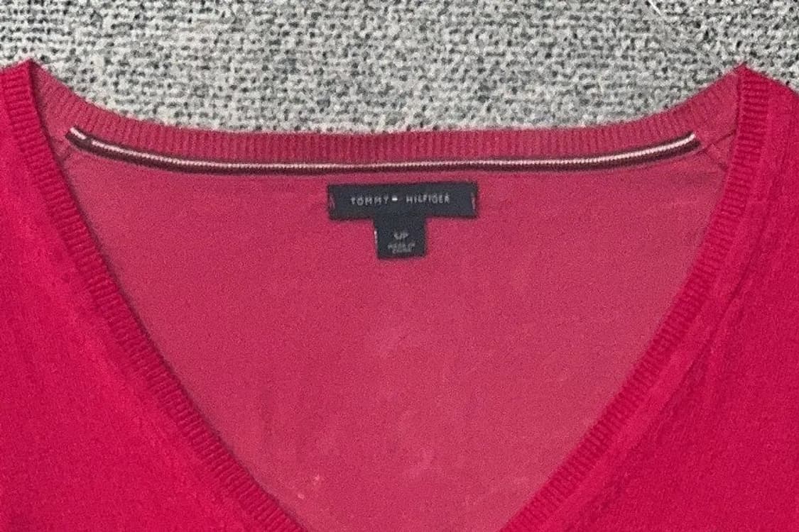 타미힐피거 핑크 브이넥 캐주얼 니트 S/P 상품이미지5
