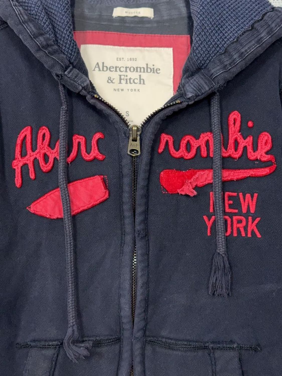 아베크롬비 Y2K 자수 로고 빈티지 네이비 후드 집업 S 상품이미지7