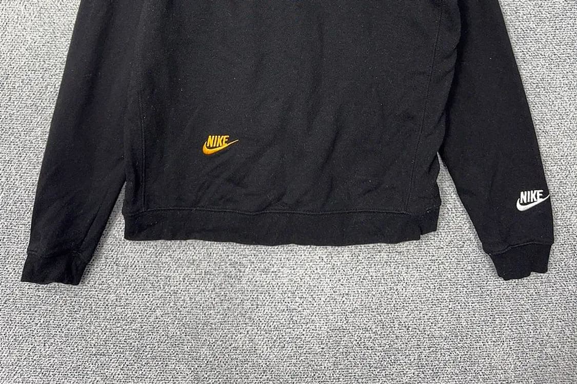 나이키 블랙 멀티 스우시 맨투맨 M 상품이미지4