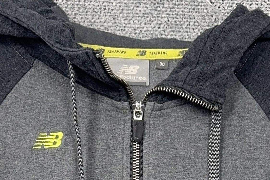 뉴발란스 그레이 투톤 로고 후드 집업 90 상품이미지5