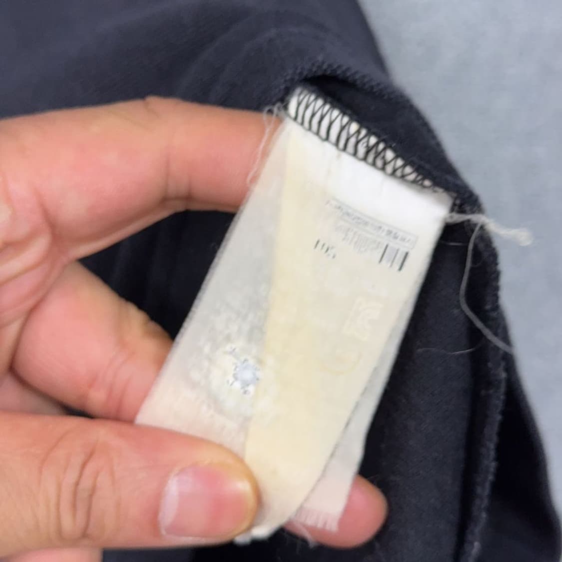 빈폴 남성 캐주얼 로고 블랙 카라 긴팔 티 105 상품이미지6