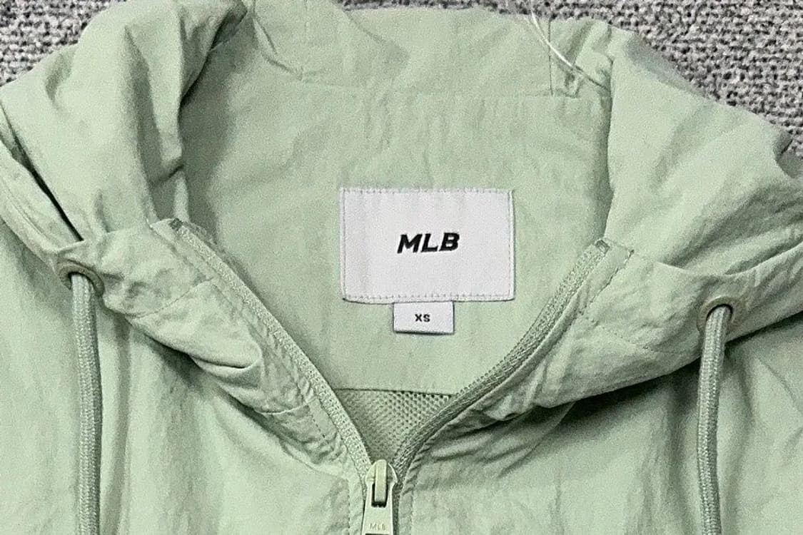 엠엘비 보스턴 자수 로고 크롭 라이트 그린 후드 바람막이 XS(85) 상품이미지5