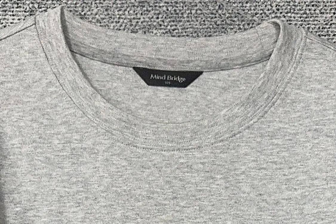 바나나리퍼블릭 프린팅 라이트 그레이 맨투맨 105 상품이미지5