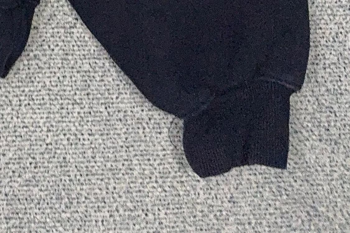 5252 OIOI 로고 네이비 맨투맨 F 상품이미지6