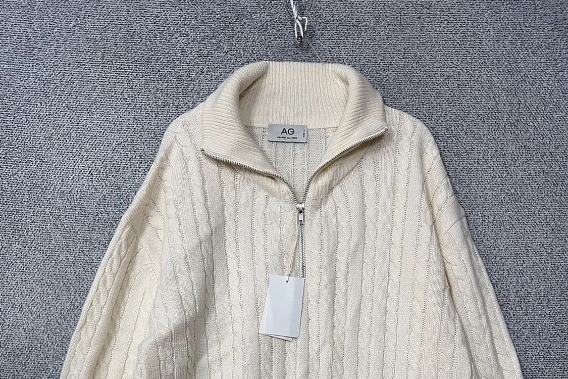 [새상품]남성 캐주얼 크림 하프집업 니트 L 상품이미지3