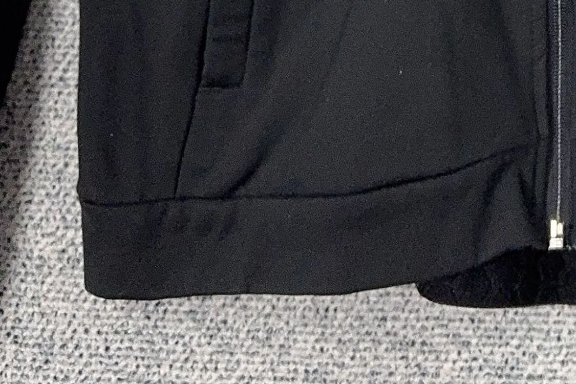 데상트 블랙 로고 기능성 집업 L 상품이미지6