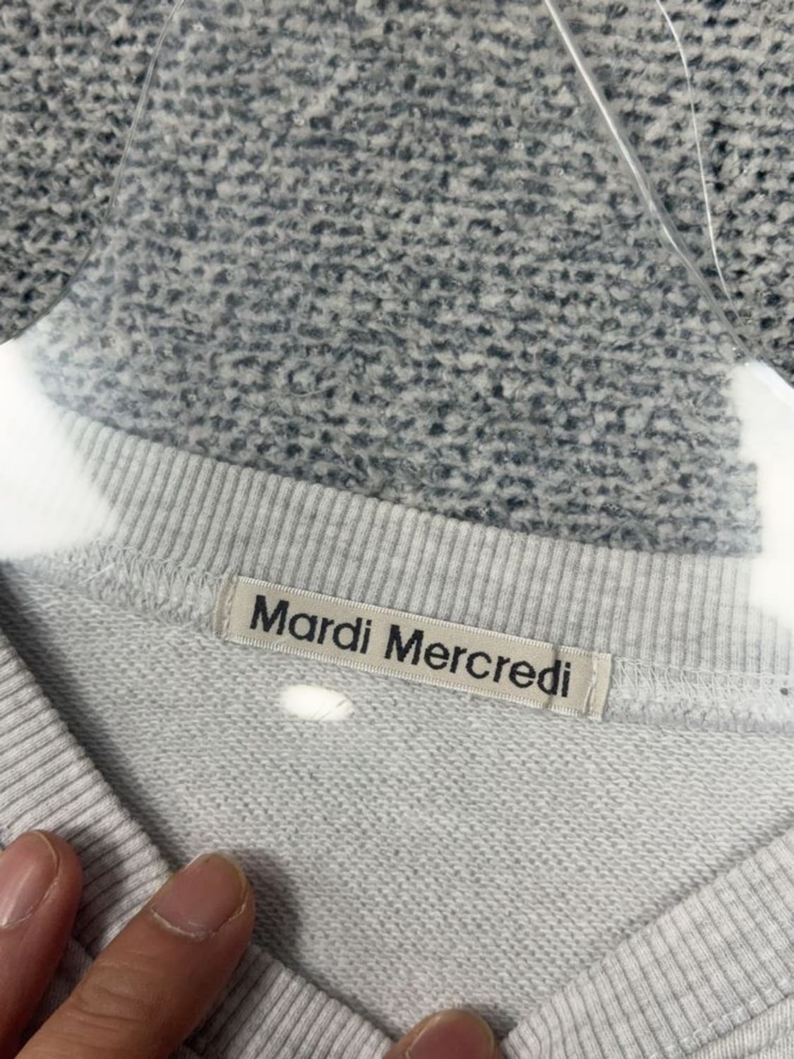 마르디 메르크디 프린팅 라이트 그레이 맨투맨 FREE 상품이미지9