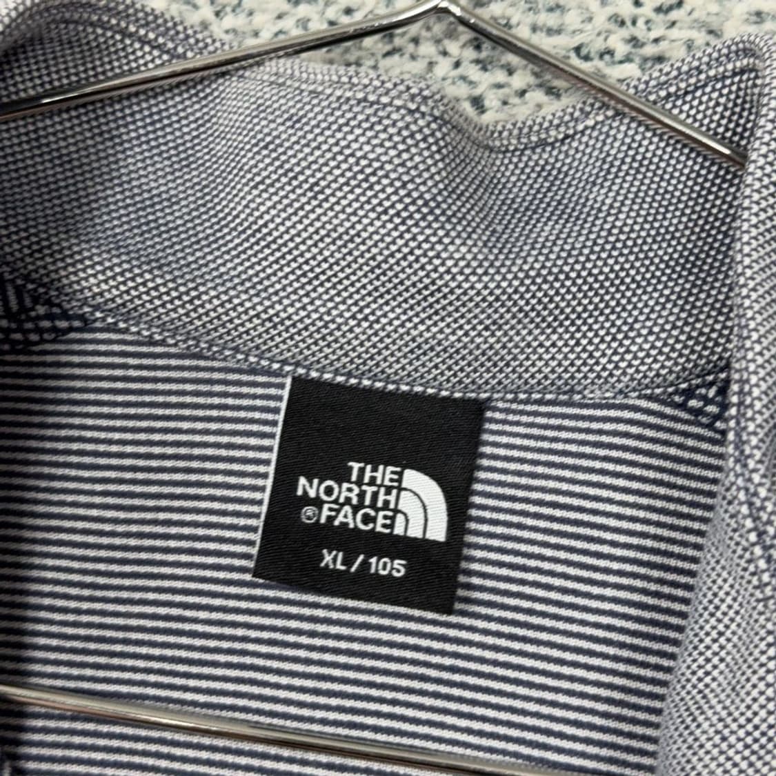 노스페이스 라이트 그레이 로고 반집업 긴팔 XL/105 상품이미지3