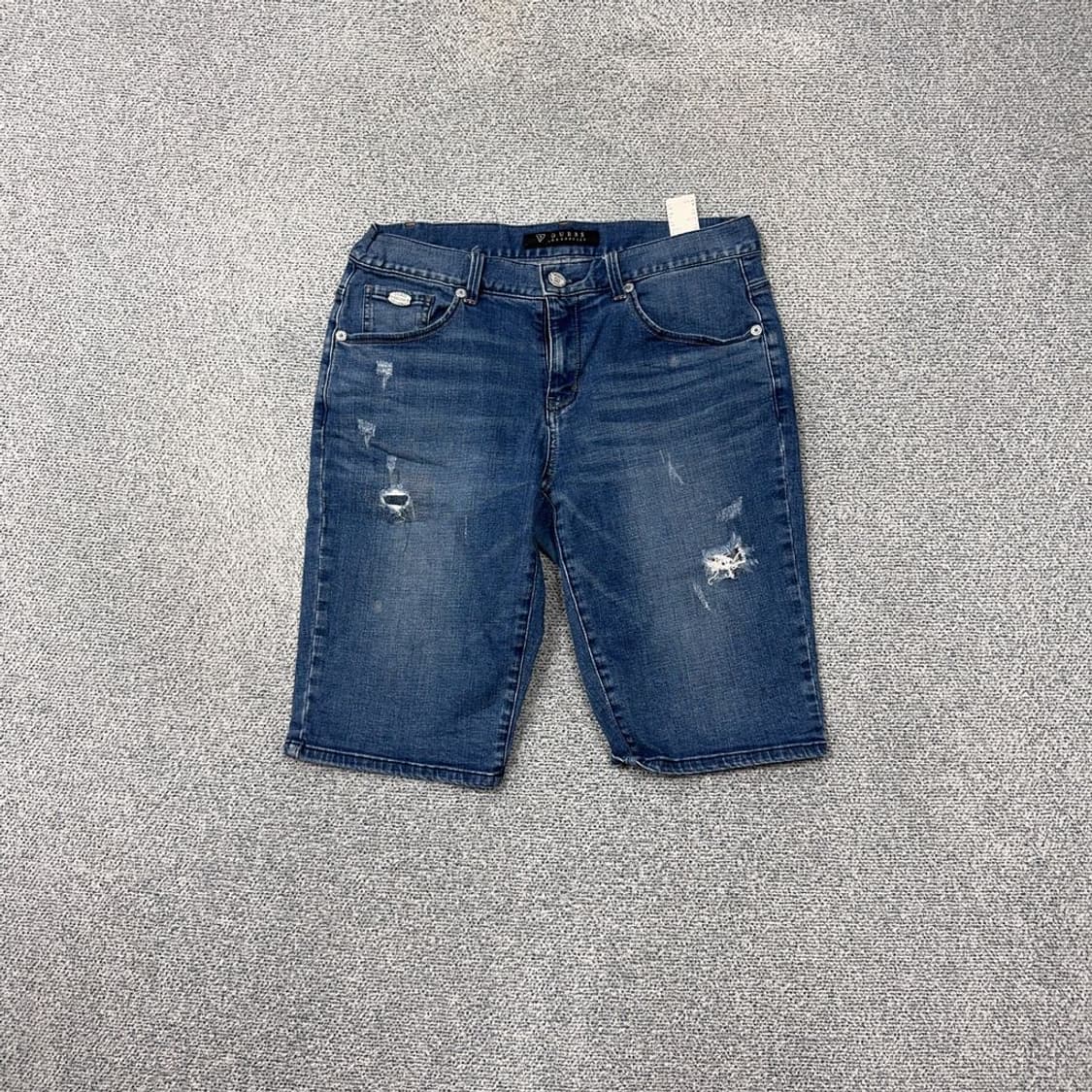 게스 삼각 로고 데님 반바지 32 상품이미지1