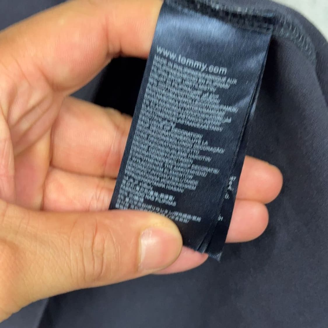 타미힐피거 네이비 심플 로고 반팔 티 M 상품이미지4