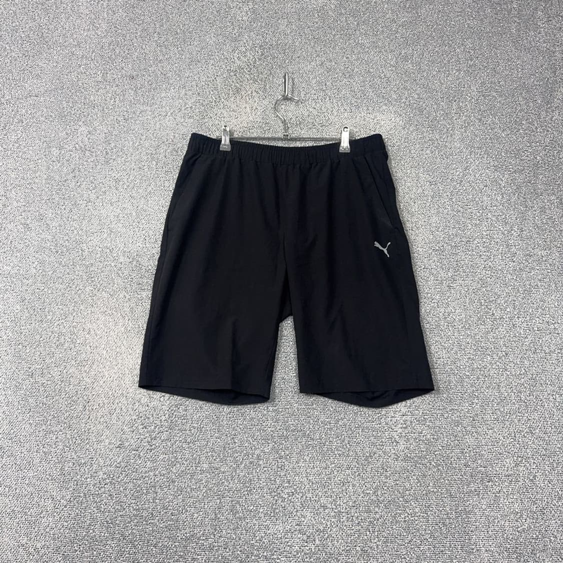 푸마 블랙 로고 기능성 반바지 XL 상품이미지1