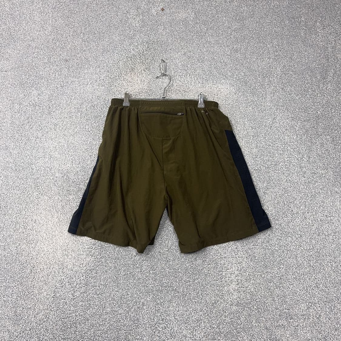 나이키 카키 로고 기능성 반바지 XXL 상품이미지2