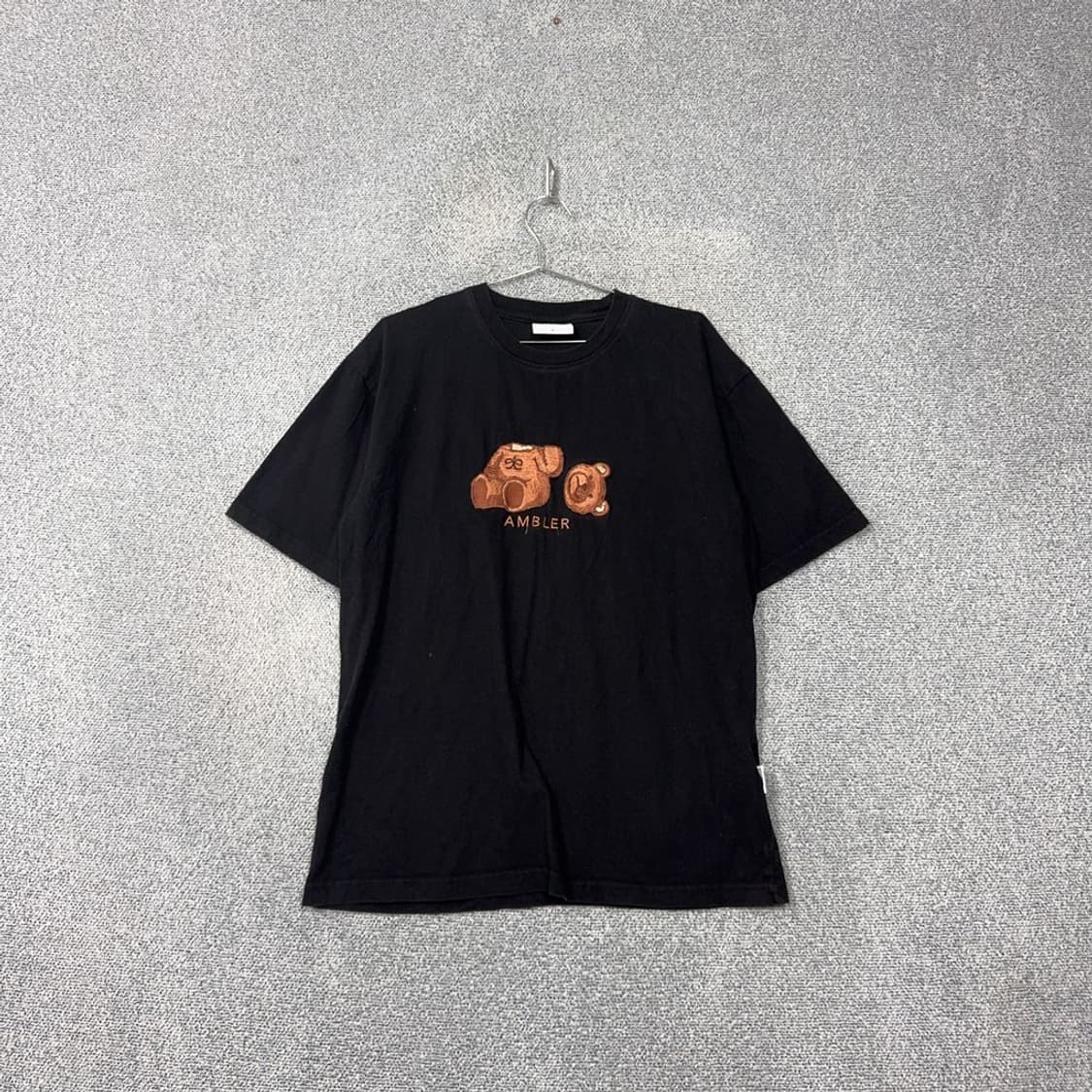 AMBLER 프린팅 블랙 반팔 티 L 상품이미지1