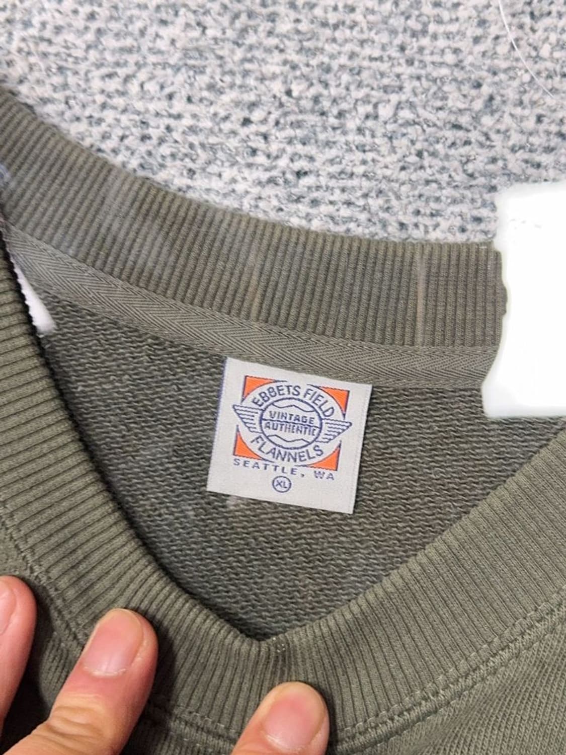 이벳필드 카키 로고 오버핏 맨투맨 XL 상품이미지7