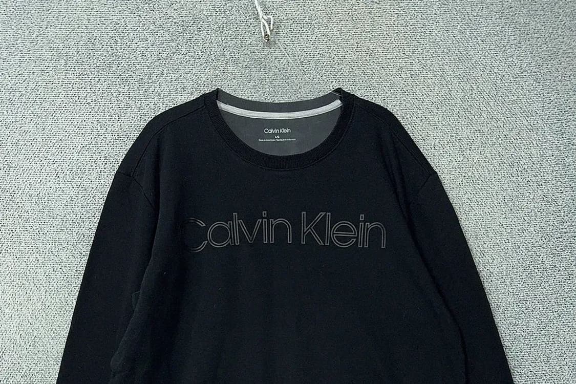 캘빈클라인 프린팅 블랙 맨투맨 L/G 상품이미지3
