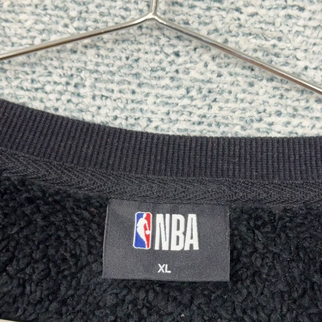 NBA 시카고불스 로고 블랙 맨투맨 XL 상품이미지3