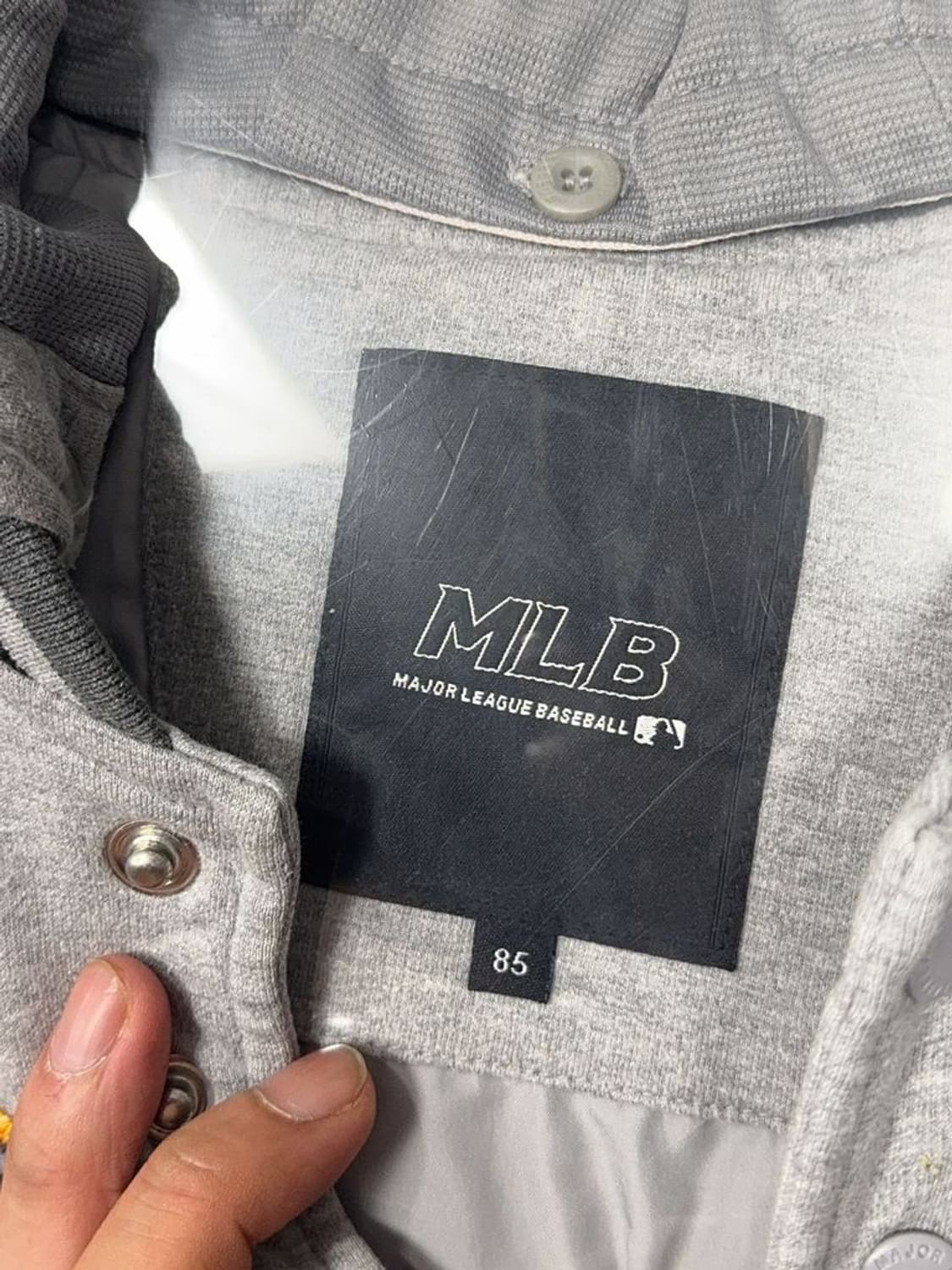 엠엘비 스펠 로고 라이트 그레이 스타디움 자켓 85 상품이미지8