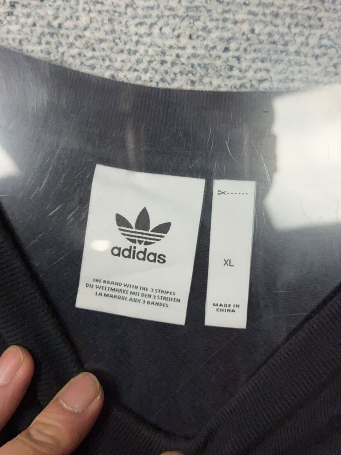 아디다스 빅로고 프린팅 블랙 맨투맨 XL 상품이미지7