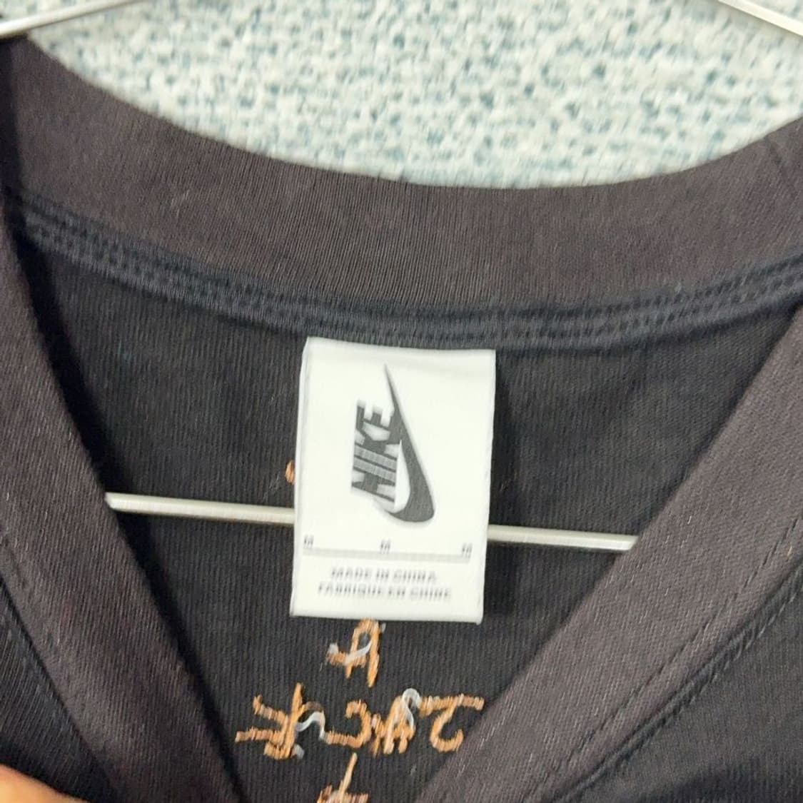 나이키 블랙 빈티지 포켓 로고 반팔티 상품이미지6