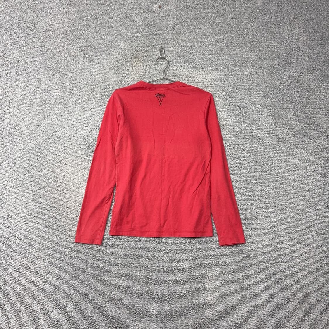 게스 프린팅 코랄 긴팔 티 90 상품이미지2