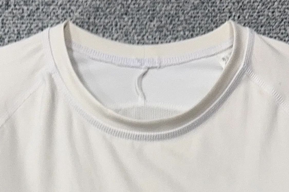 아디다스 에어로 레디 센터 로고 운동 기능성 긴팔티 L 상품이미지5