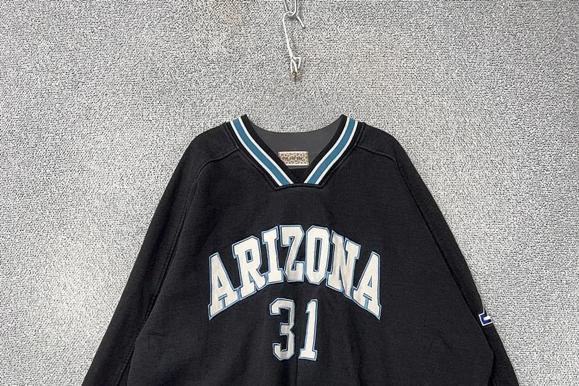 애리조나 프린팅 브이넥 오버핏 스웻셔츠 맨투맨 FREE 상품이미지3