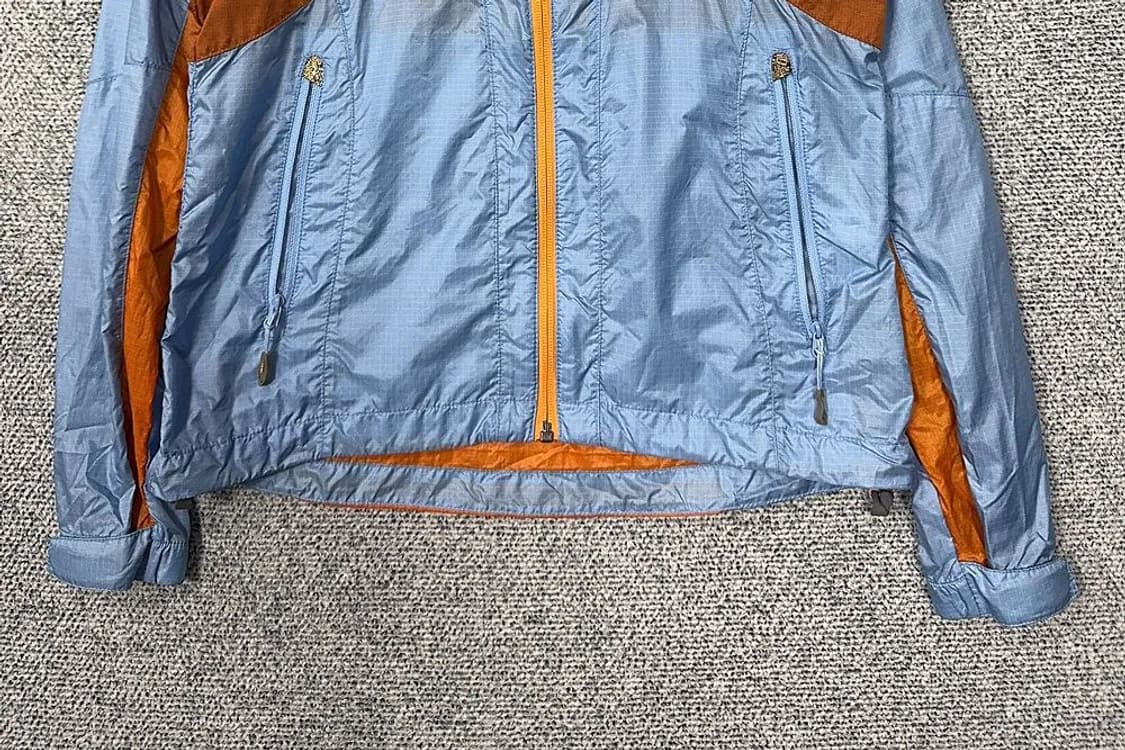 블랙야크 라이트 블루 패턴 여성 기능성 바람막이 90 상품이미지4