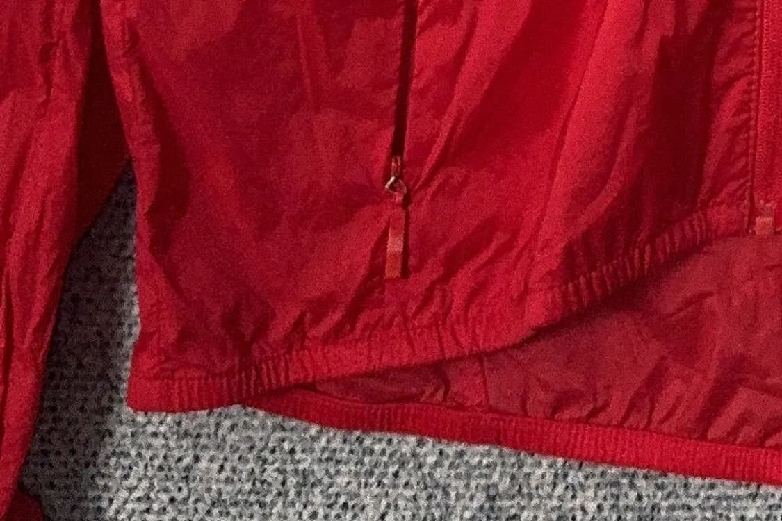 르꼬끄 스포츠 레드 로고 프린팅 후드 바람막이 90(M) 상품이미지7