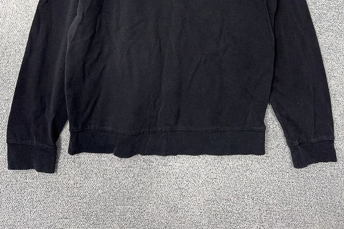 게스 블랙 로고 맨투맨 L 상품이미지4