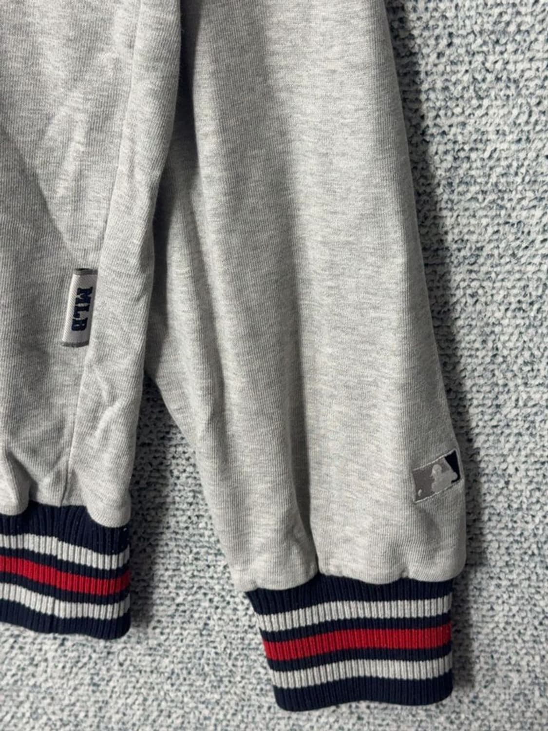 엠엘비 올드스쿨 뉴욕양키즈 라이트 그레이 맨투맨 95 상품이미지8