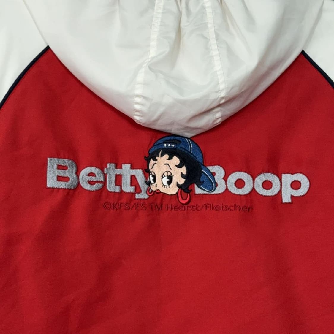 베티붑 빈티지 백로고 바람막이 자켓 XL 상품이미지4