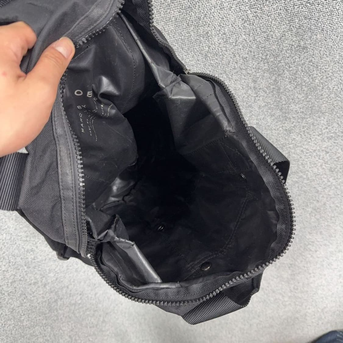 마크제이콥스 스펠 로고 백팩 상품이미지6