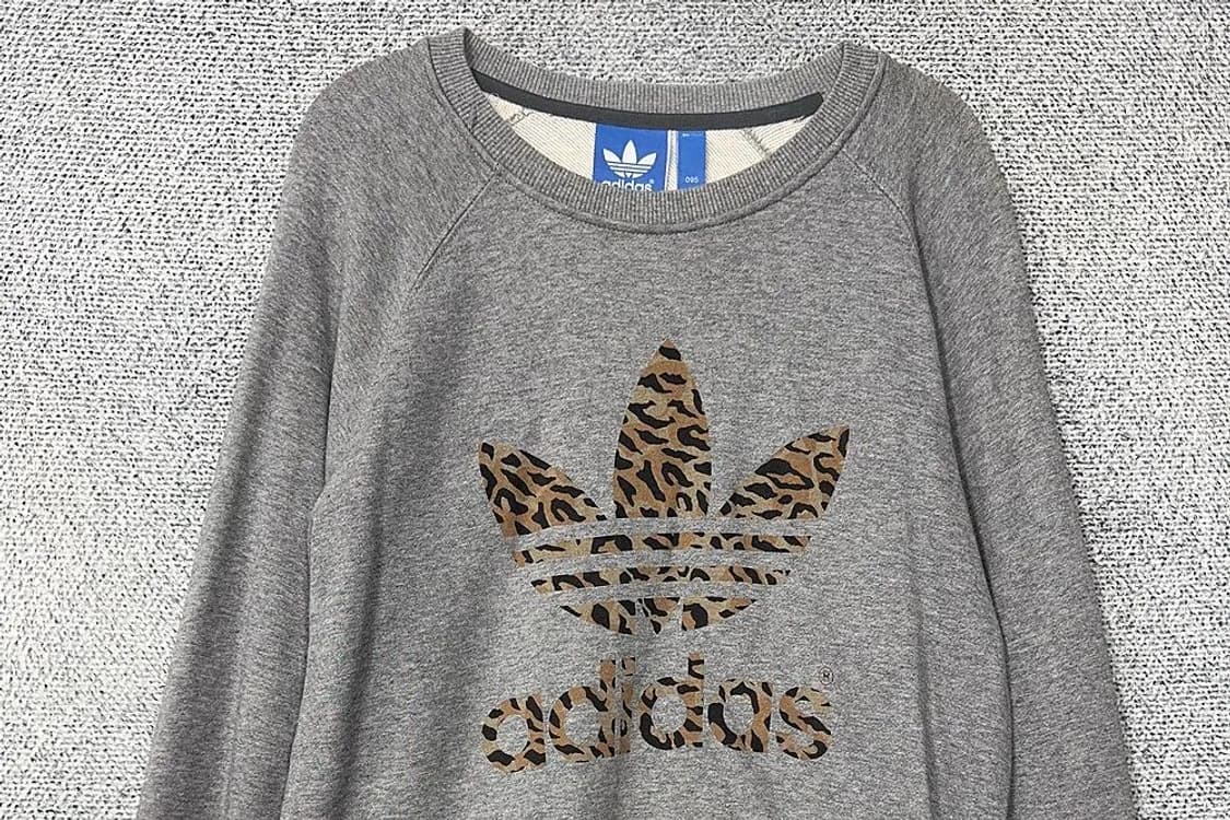 아디다스 카모 프린팅 라이트 그레이 맨투맨 M 상품이미지3