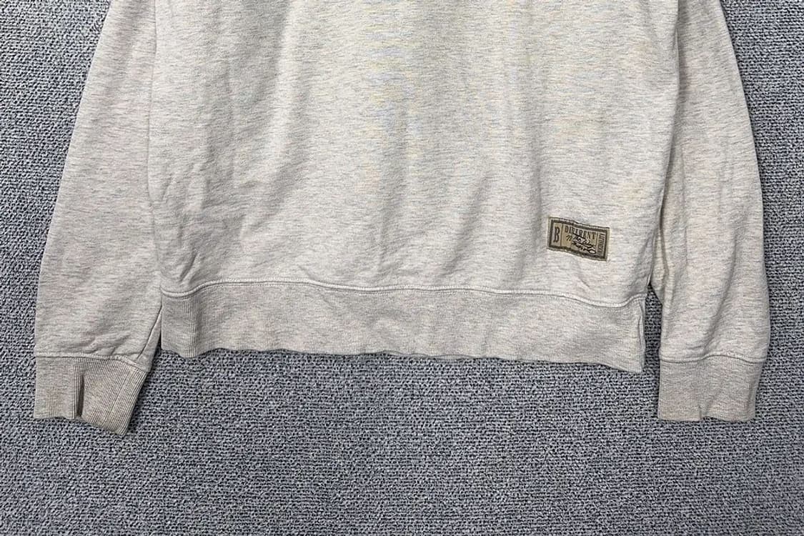 버커루 라이트 그레이 로고 맨투맨 L 상품이미지4