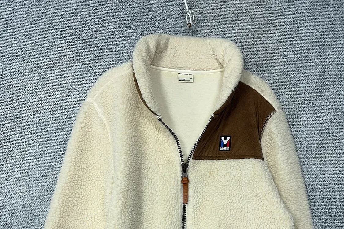 밀레 크림 로고 양털 뽀글이 후리스 100 상품이미지3